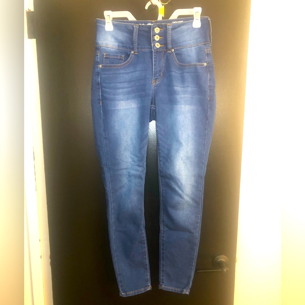 S.O.N.G Curvy Women’s high rise skinny ankle jeans size 7